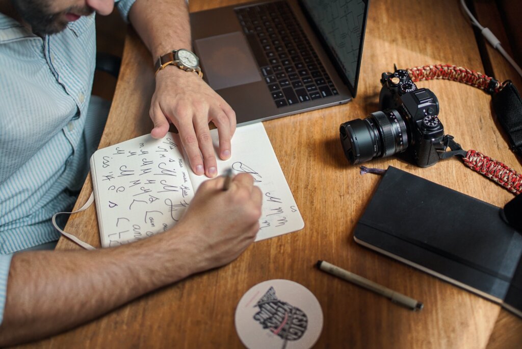 how to deliver order on Fiverr
